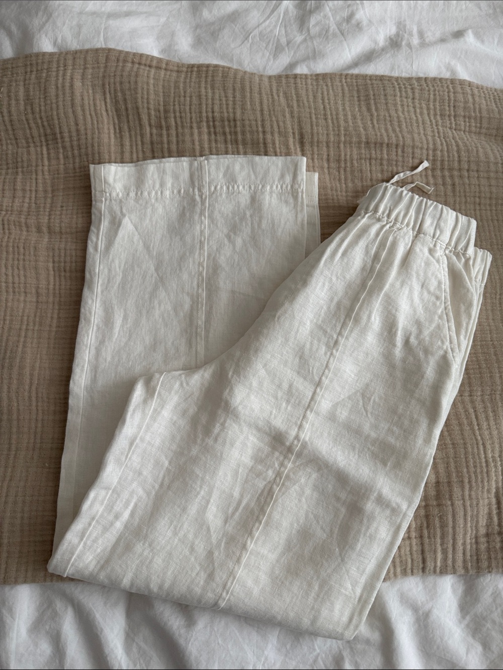Zara Cream Drawstring Linen-Blend Shorts